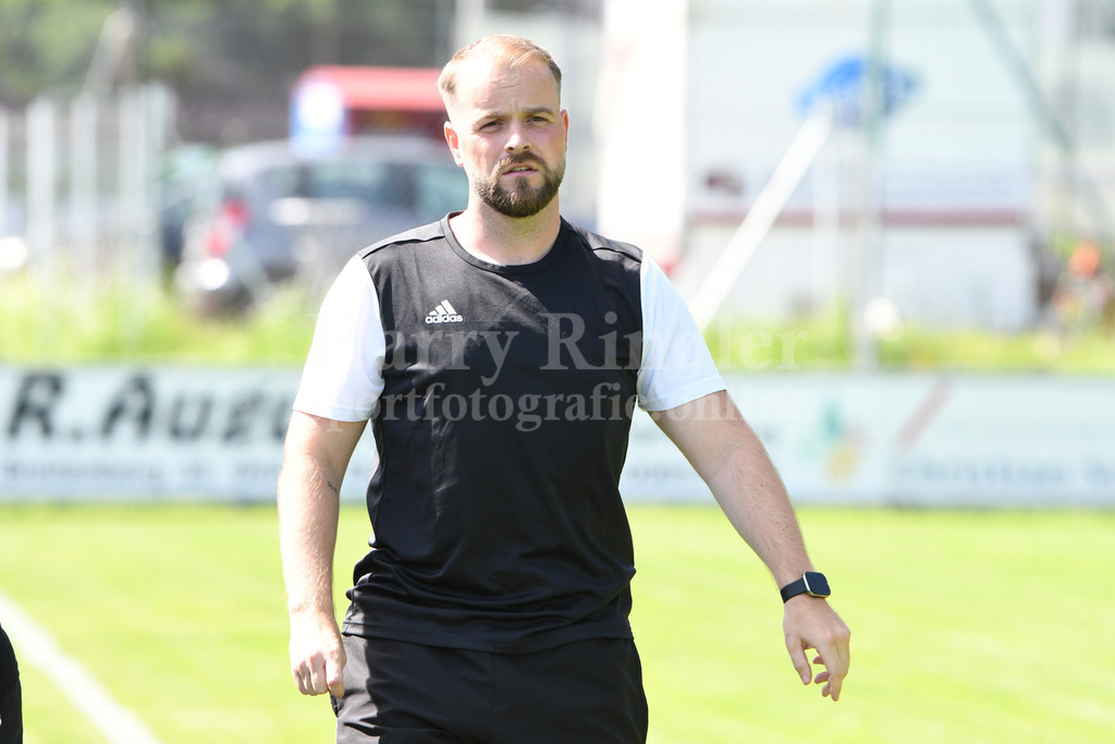 TSV Seebach 2026/27 | Quirin Grabolle (Co-Trainer TSV Seebach) - Realisiert mit Pictrs.com