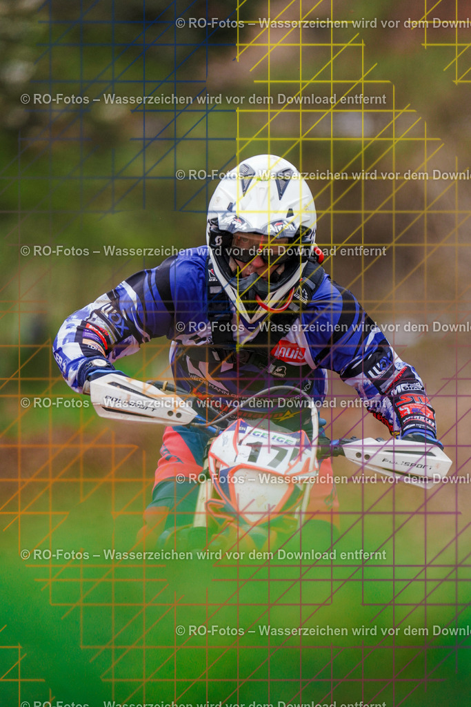5 Lauf Mernes-645 | Sportfotografie von RO-Fotos: Motorsport, Motocross, Enduro, Laufveranstaltungen und Triathlon. Professionelle Fotos von Sportlern und Events. - Realisiert mit Pictrs.com