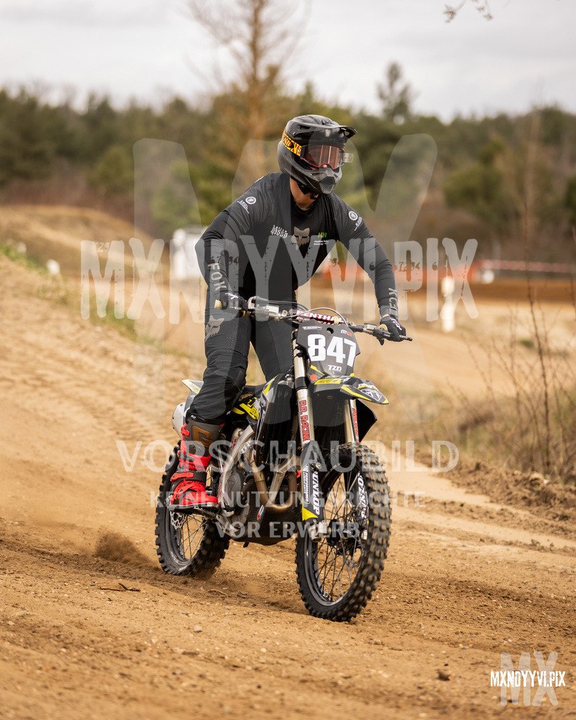 866A1289 | mxndyyvipix