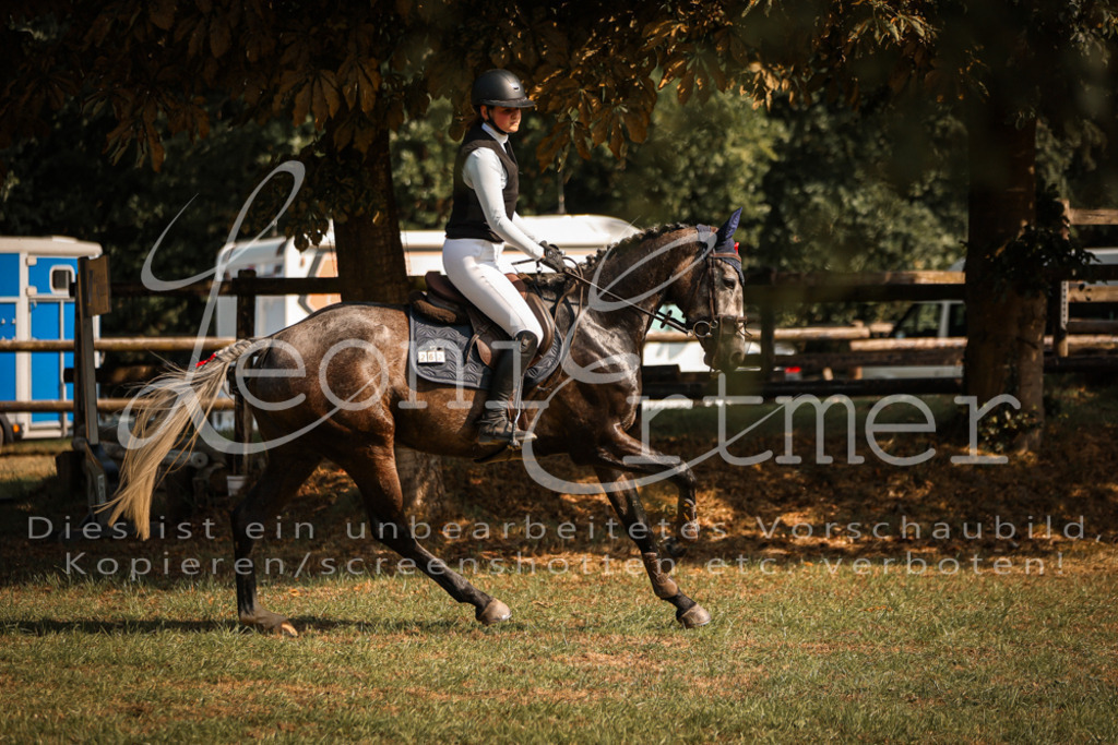 13.FrPfA00053 | Leoni Ertmer Photography - Realisiert mit Pictrs.com