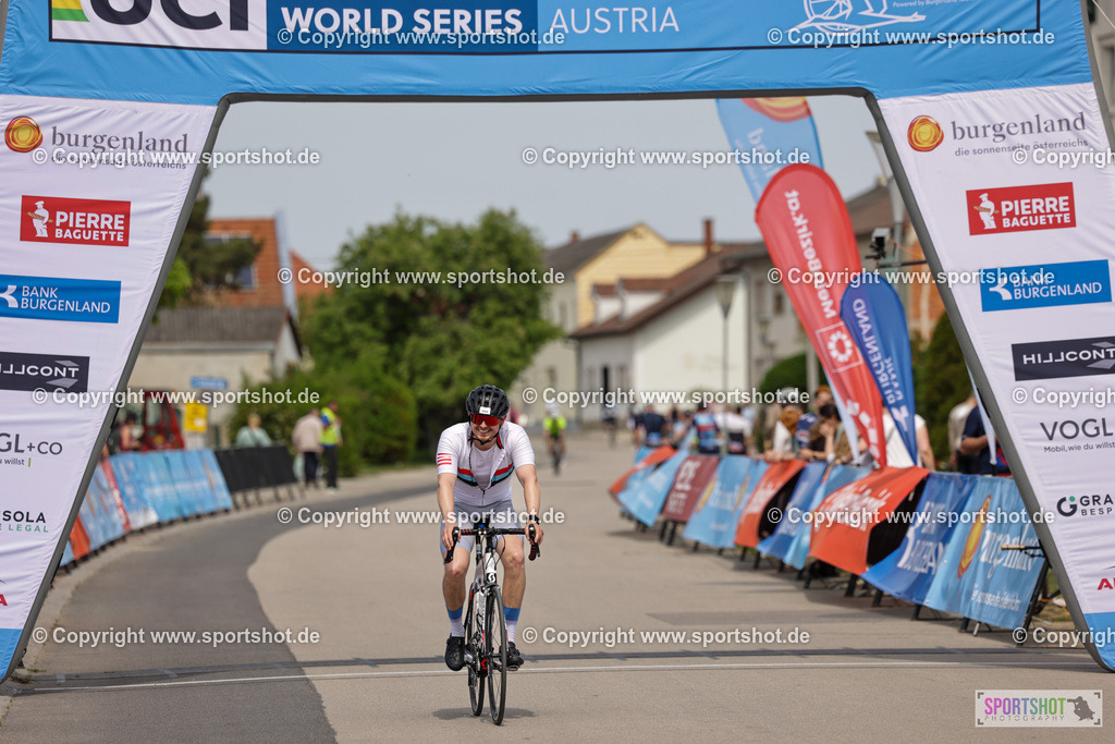 VJ__9335 | Neusiedlersee Radmarathon 2026@sportshot_your_pictrs #yourpictures#roadtowm2029 #nrm #neusiedlerseeradmarathon #neusiedlersee #neusiedlerseetourismus #burgenland #mörbisch #nrm26 #burgenlandtourismus #voglundco #poweredbyburgenlandtourismus #radsport #rad #marathon #ucigranfondo #visitburgenland #ucigranfondoworldseries