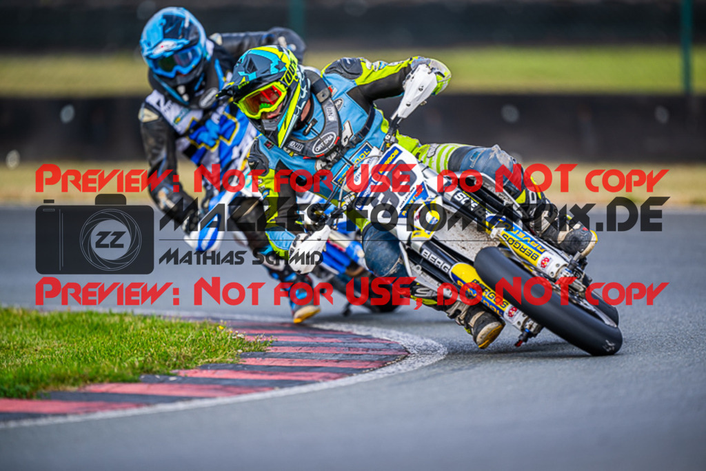 MaZZes_FotoMatrix_231001_4479 | S4