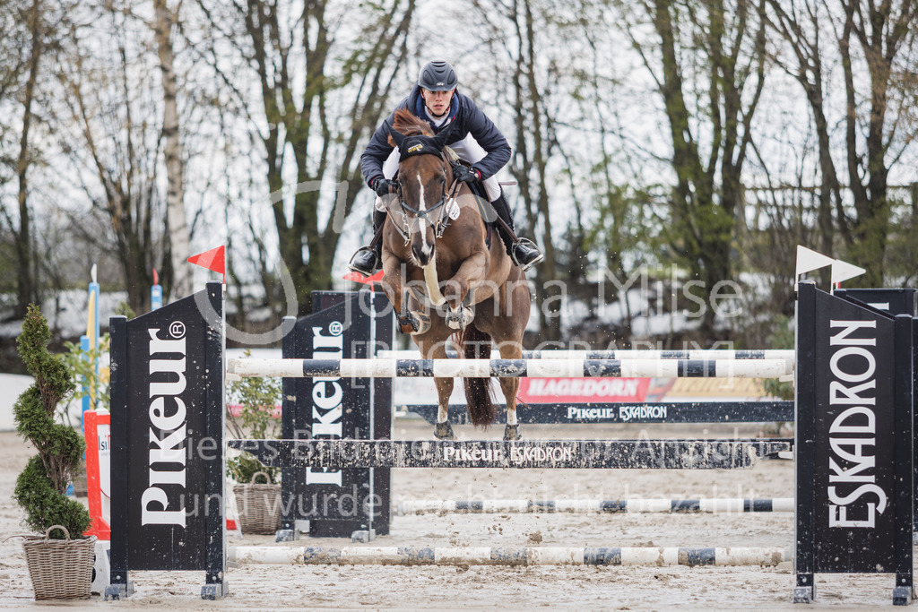 220402_HF-Laar_2PhM2-Spr-261 | SEASON OPENING 2022
Herford Laar
02.04.2022
07 Zwei-Phasen-Springprüfung Kl.M**