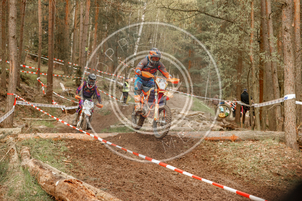 4TaktLauf1-255 | koppe-media - Realisiert mit Pictrs.com