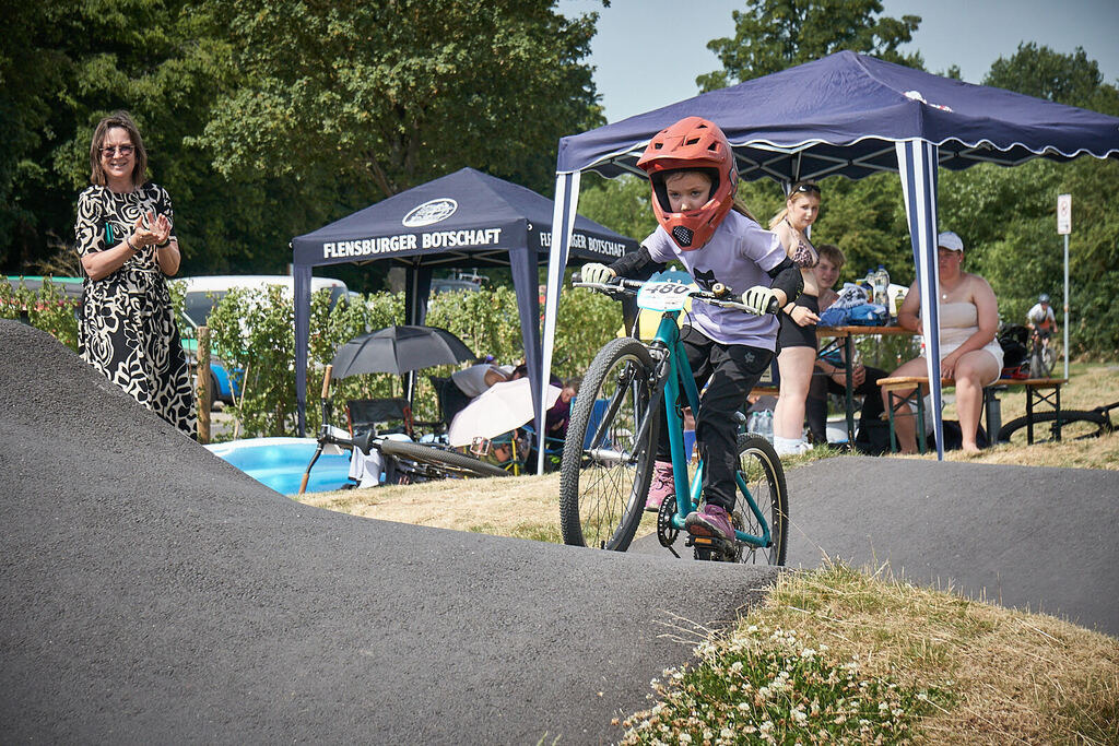 202506251-01 PM25 47@sebastiankopp | German Pumptrack Series - Realisiert mit Pictrs.com