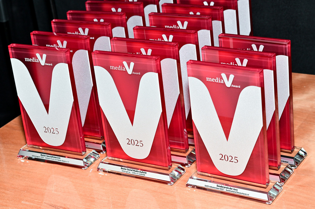 0002Media_V_Award_2025_Foto_Stefan_Wernz | Fotograf Köln - Realisiert mit Pictrs.com