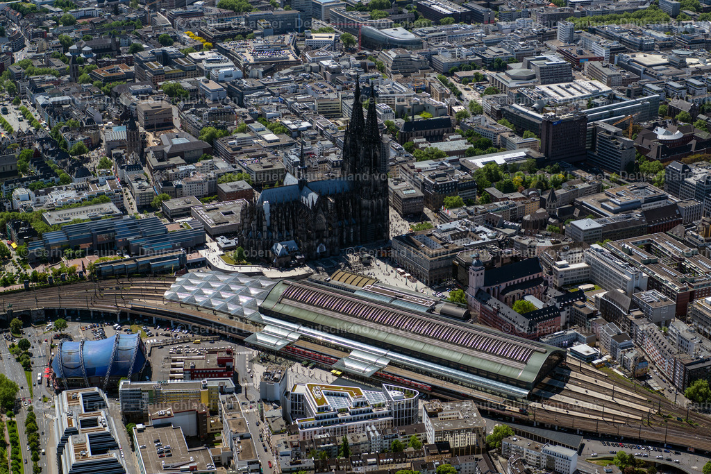 3800370 | Dom, Hauptbahnhof, Köln