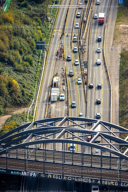 Herne241015846 | Luftbild, Großbaustelle Autobahnkreuz Herne, Stau auf der Autobahn A43 an der Eisenbahnbrücke, Baukau-West, Herne, Ruhrgebiet, Nordrhein-Westfalen, Deutschland