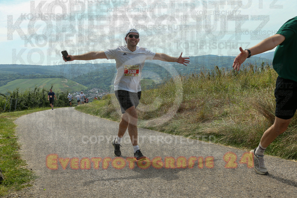 250614_1237_EX1_7543 | Sportfotografie im Rhein-Sieg Kreis, Köln, Bonn, NRW, Rheinland Pfalz, Hessen, etc. Unser Tätigkeitsfeld umfasst den Laufsport vom Volkslauf über den Marathon, Duathlon, Triathon bis zum Ultralauf wie Kölnpfad Ultra oder Schindertrail.