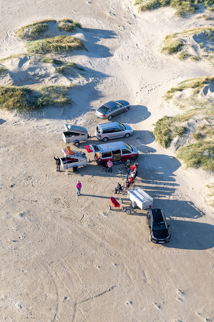 Luftbild: Drachen am Strand in Fanø im Bundesland Syddanmark in Dänemark. Foto: IMG_118811.jpg vom 21.09.2019 durch Werner Riehm/FLY-FOTO.de