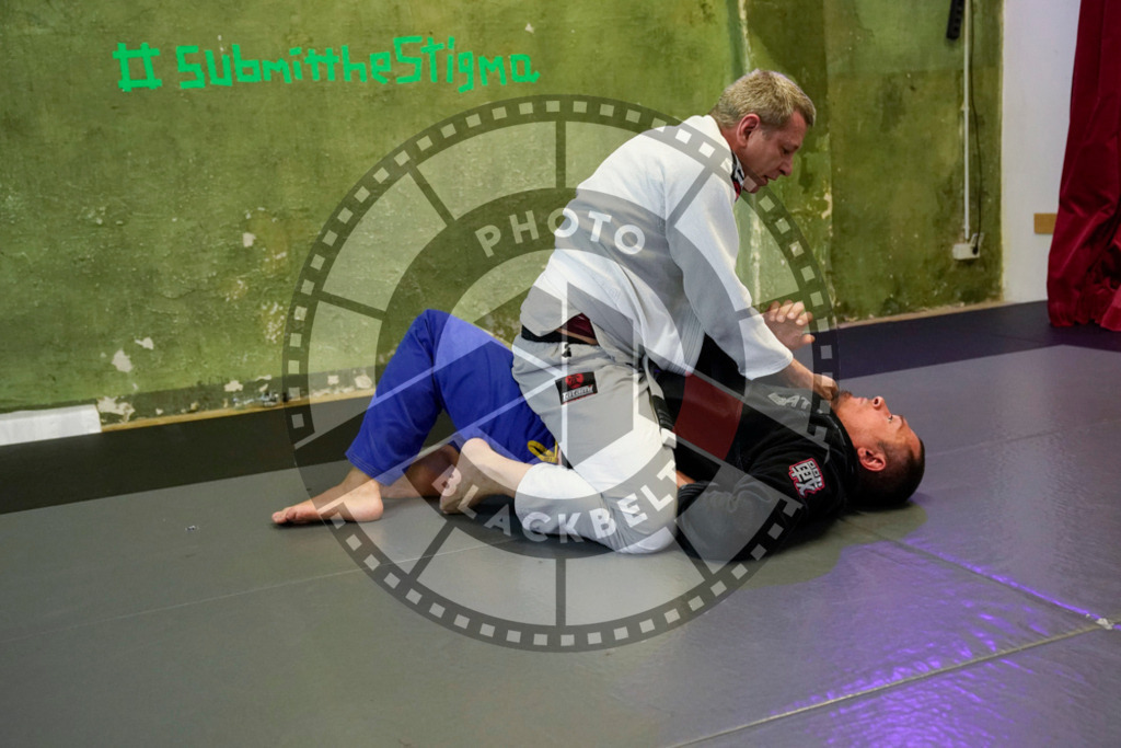 20240413PBB8144 | Fighters compete during the Grapplethon 24hours of rolling for a reason in Hamburg, Germany, on April 13, 2024.