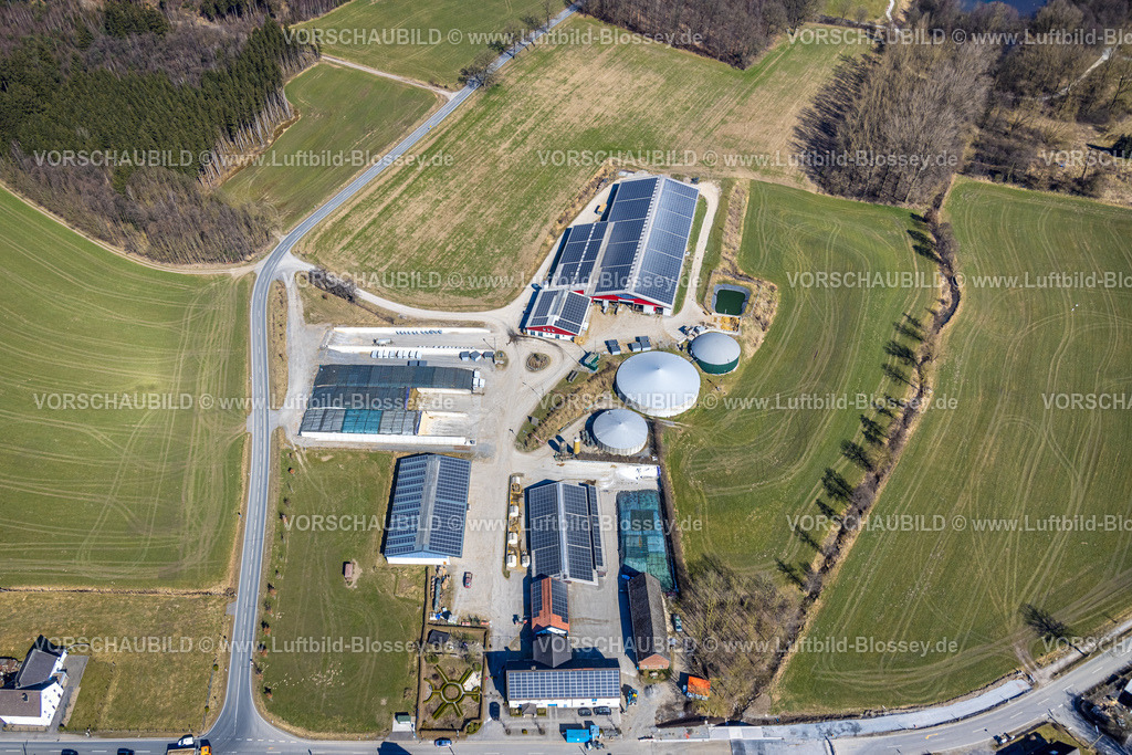 Sundern250304279 | Luftbild, Sorpemilch GbR Landwirtschaftsbetrieb mit Solardach, Amecke, Sundern, Sauerland, Nordrhein-Westfalen, Deutschland