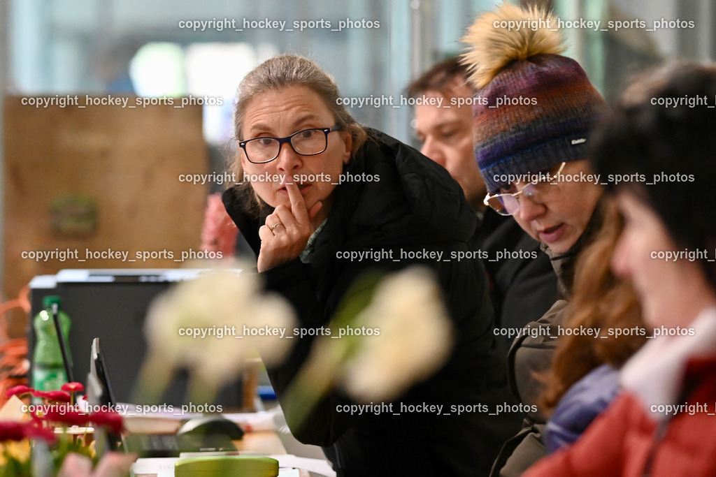 Ossiachersee Pirouette ESC Steindorf 31.3.2024 | Ossiachersee Pirouette ESC Steindorf 31.3.2024, Ossiachersee Pirouette ESC Steindorf am 31.03.2024 in Steindorf (Ossiachersee Halle), Austria, (Photo by Bernd Stefan)