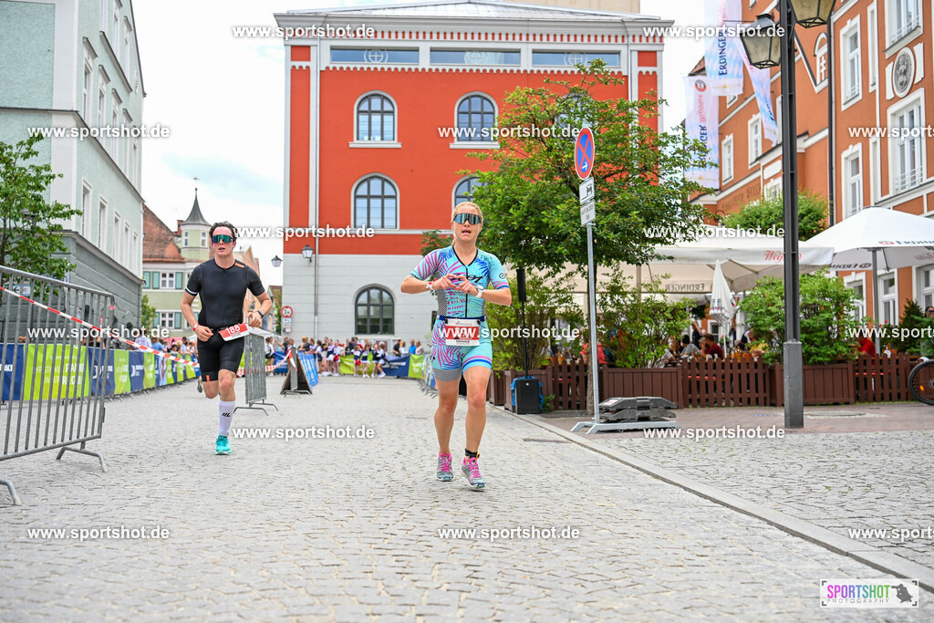 SZI_8125 | Stadttriathlon Erding 2025. #yourpictrs #sportshot_your_pictrs @Sportshotphotography #stadttriathlonerding Copyright: www.sportshot.de