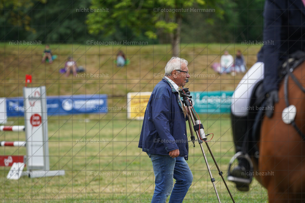 20230702-FAH03125 | Grafing, Grafing - Aiterndorf, Reitturnier, Turnierfotografen Bayern, Ebersberg, München, Turnierbilder, Reitsportfotos, Fotoagentur Herrmann, Pferdeshooting, Hochzeitsfotograf für Reiter, Pferdefotograf