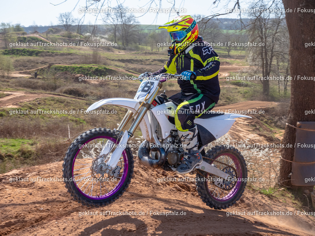 Schweyen040525-88 | Trackshots.de / Fokuspfalz.de - Realisiert mit Pictrs.com