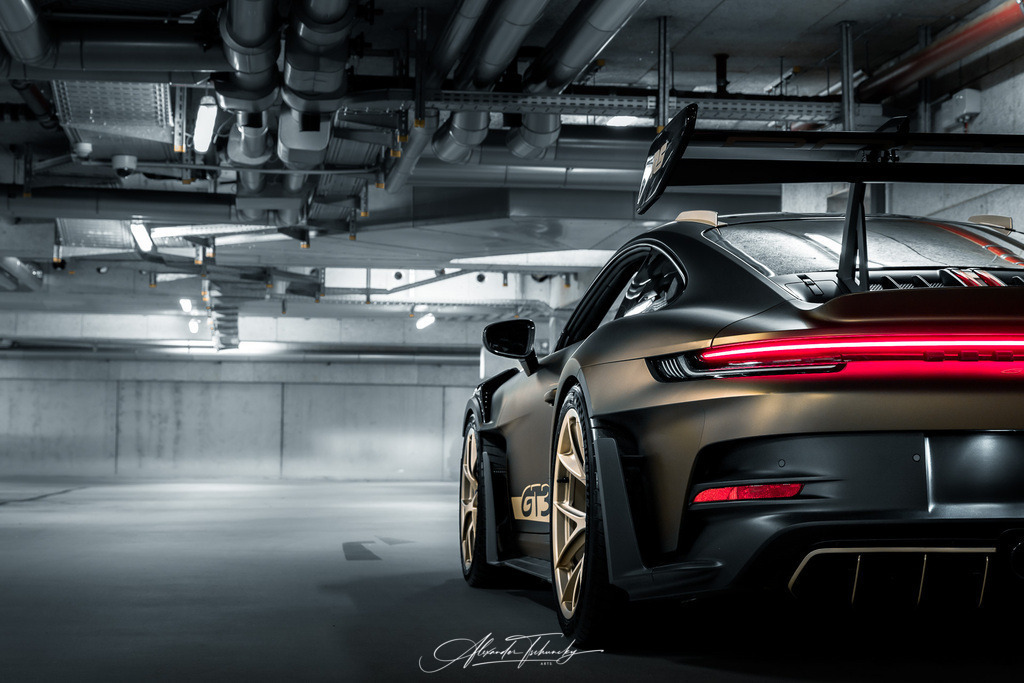 R6AT1455 _Alexander Tschuncky | Entdecken Sie die faszinierende Welt von Alexander Tschuncky Arts: Kreative Fotografie, atemberaubende Automobilkunst und hochwertiger Bilderdruck. Lassen Sie sich inspirieren! - Realisiert mit Pictrs.com