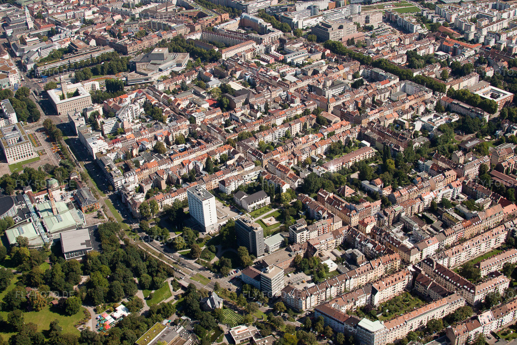 Luftbild: Ortsansicht im Ortsteil Südstadt in Karlsruhe im Bundesland Baden-Württemberg in Deutschland. Foto: IMG_31980.jpg vom 20.08.2010 durch Werner Riehm/FLY-FOTO.de