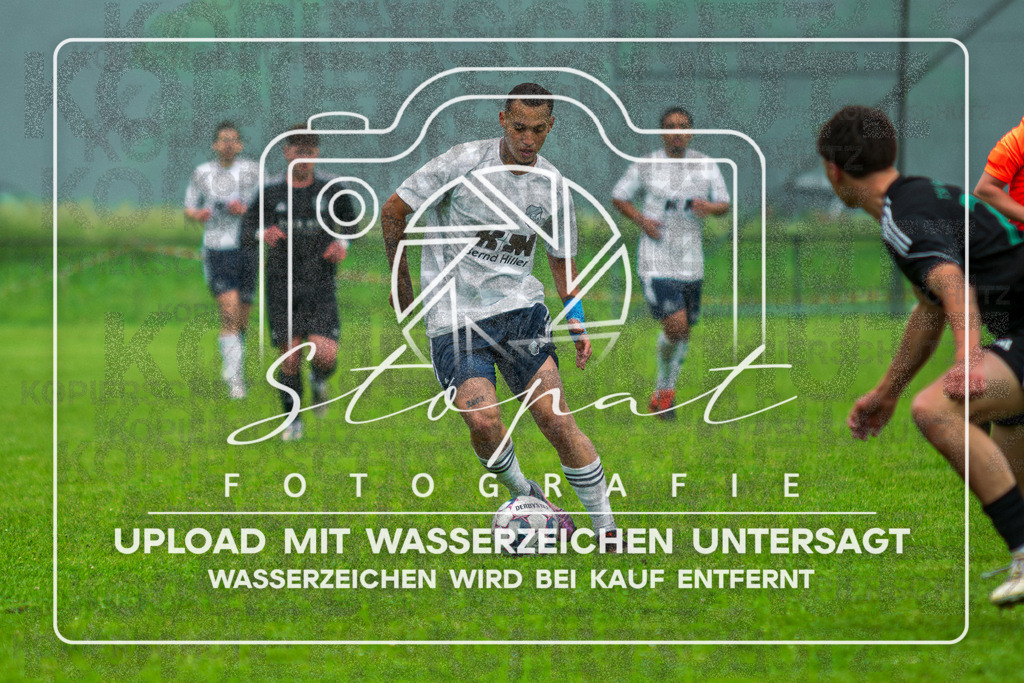 Final Kreispokal HK - Germania Walsrode vs. TSV Wietzendorf | Jose Israel Pinto Coelho (Germania Walsrode #13); Finale Kreispokal HK - Germania Walsrode vs. TSV Wietzendorf am 07.06.2026 in Sportplatz Alter Schulweg, Schülern - Realisiert mit Pictrs.com