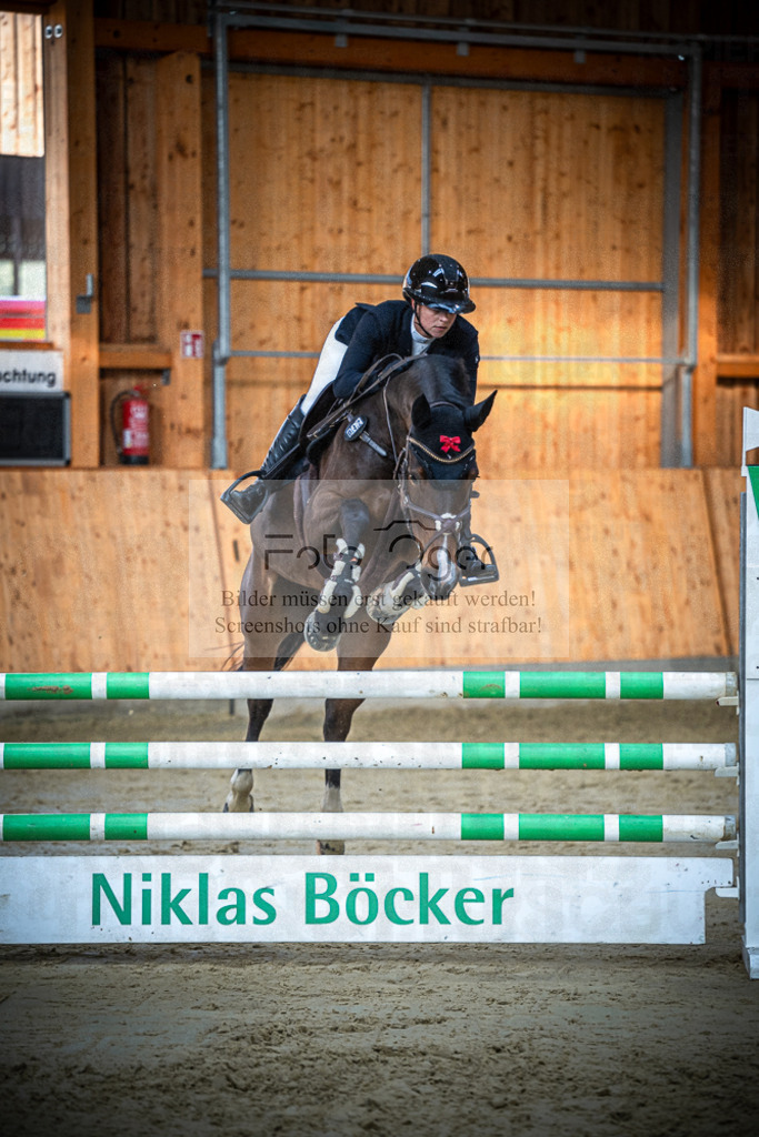 DOS_0619 | Entdecke hochwertige Reitturnierfotos von Foto Oger. Professionell, emotional und authentisch – jetzt Lieblingsmomente im Shop bestellen.Deutschlandweite Turnierfotografie. - Realisiert mit Pictrs.com
