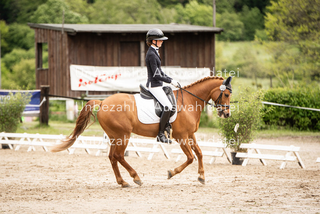 Bad_Meinberg_08993 | saradresslerfotografie - Realisiert mit Pictrs.com
