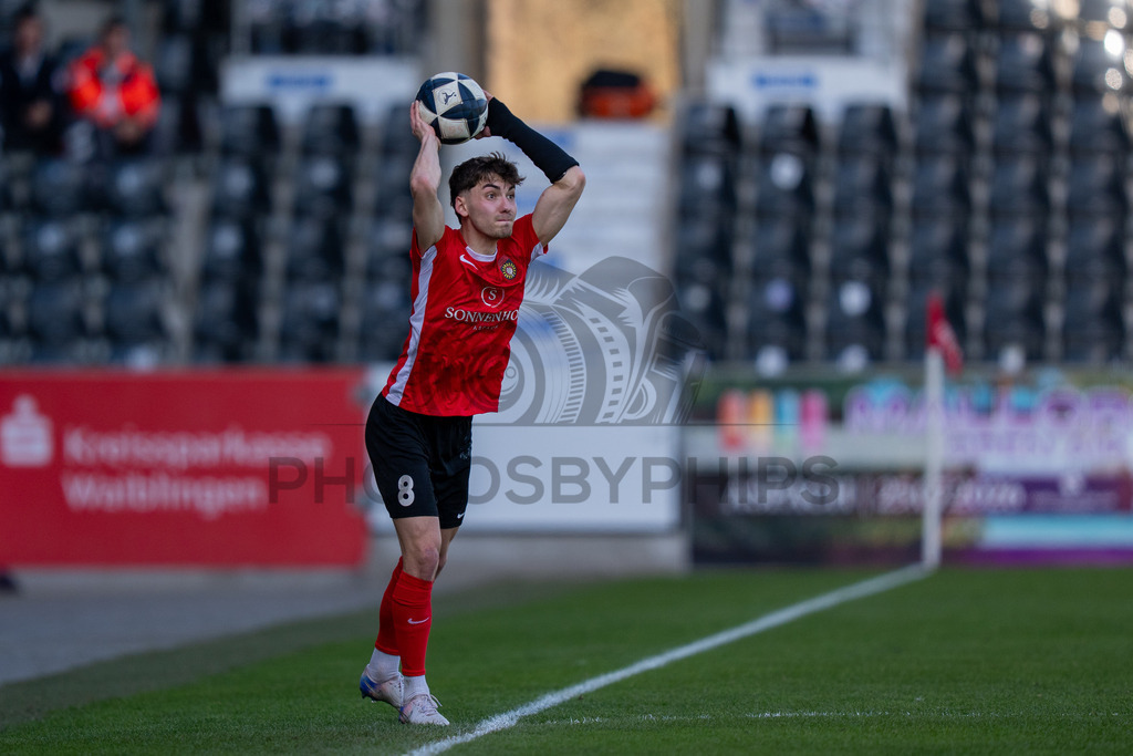 SG Sonnenhof Großaspach vs. KSV Hessen Kassel, Fussball, Regionalliga Südwest, 23. Spieltag, Saison 2025/2026, 07.03.2026 | Elias Rahn (SG Sonnenhof Großaspach, #08),SG Sonnenhof Großaspach vs. KSV Hessen Kassel, Fussball, Regionalliga Südwest, 23. Spieltag, Saison 2025/2026, 07.03.2026Foto: photosbyphips/Philip Ziegler