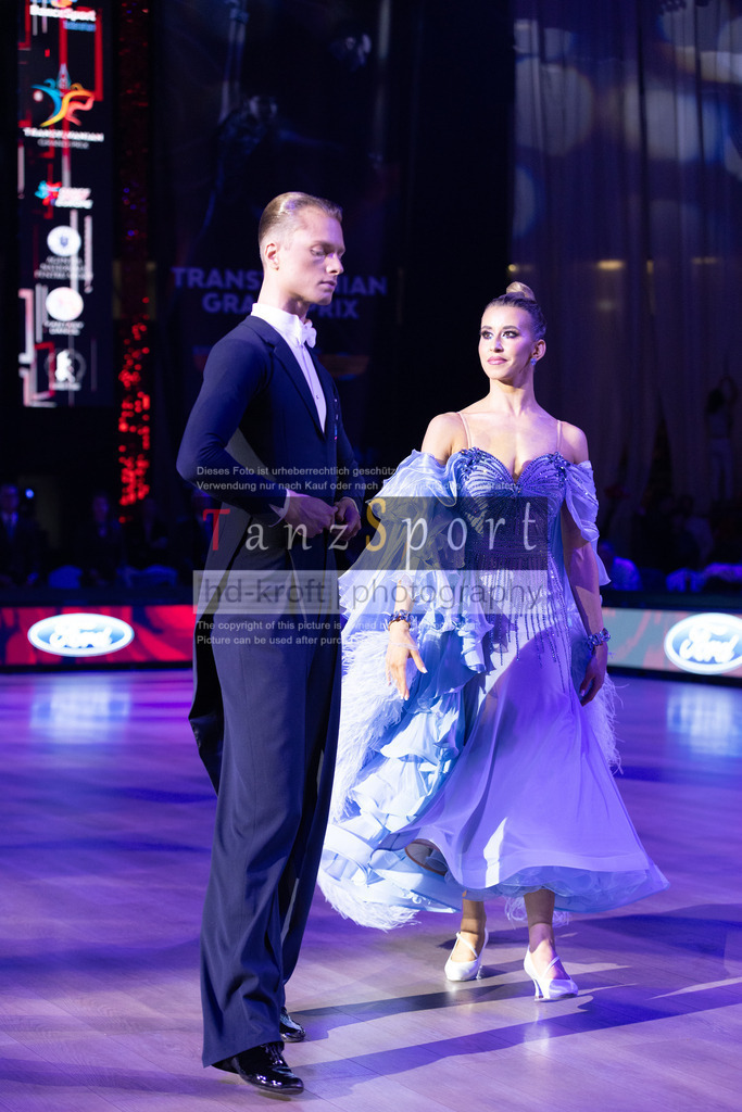 IMG_8824 | Tanzsportbilder, Standardtanz, Lateintanz, WDSF, DTV, LTVB, dancecomp, goc, hessen tanzt, blaues band der spree, walzer, tango, wiener walzer, slowfox, quickstepp, samba, rumba, cha-cha-cha, paso doble. jive, hd-kroft photography, turniertanzsport