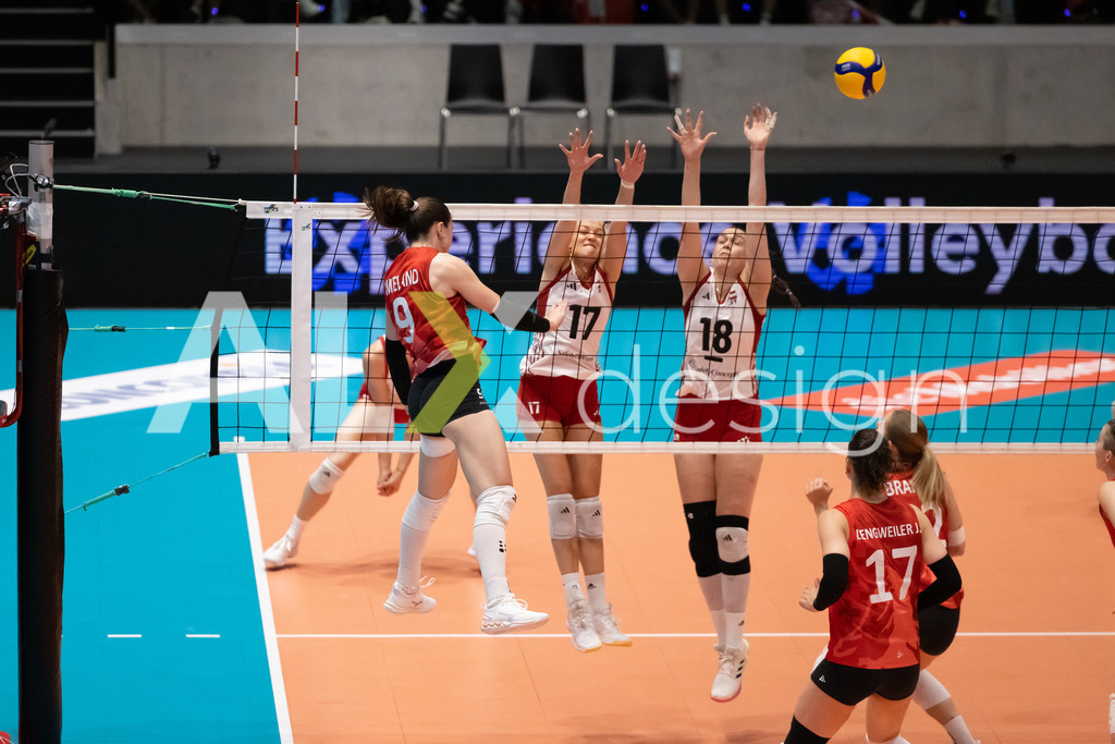 Austria v Switzerland - CEV European League Women | KRIENS, SWITZERLAND - JUNE 14: SARINA WIELAND of Switzerland attack / spike against DANA SCHMIT of Austria and NINA NESIMOVIĆ of Austria double block during the CEV European League match between Austria and Switzerland at Pilatus Arena on June 14, 2026 in Kriens, Switzerland. - Realisiert mit Pictrs.com