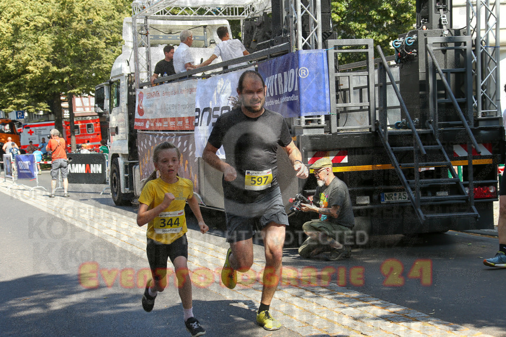 250621_1044_EX1_2294 | Sportfotografie im Rhein-Sieg Kreis, Köln, Bonn, NRW, Rheinland Pfalz, Hessen, etc. Unser Tätigkeitsfeld umfasst den Laufsport vom Volkslauf über den Marathon, Duathlon, Triathon bis zum Ultralauf wie Kölnpfad Ultra oder Schindertrail.