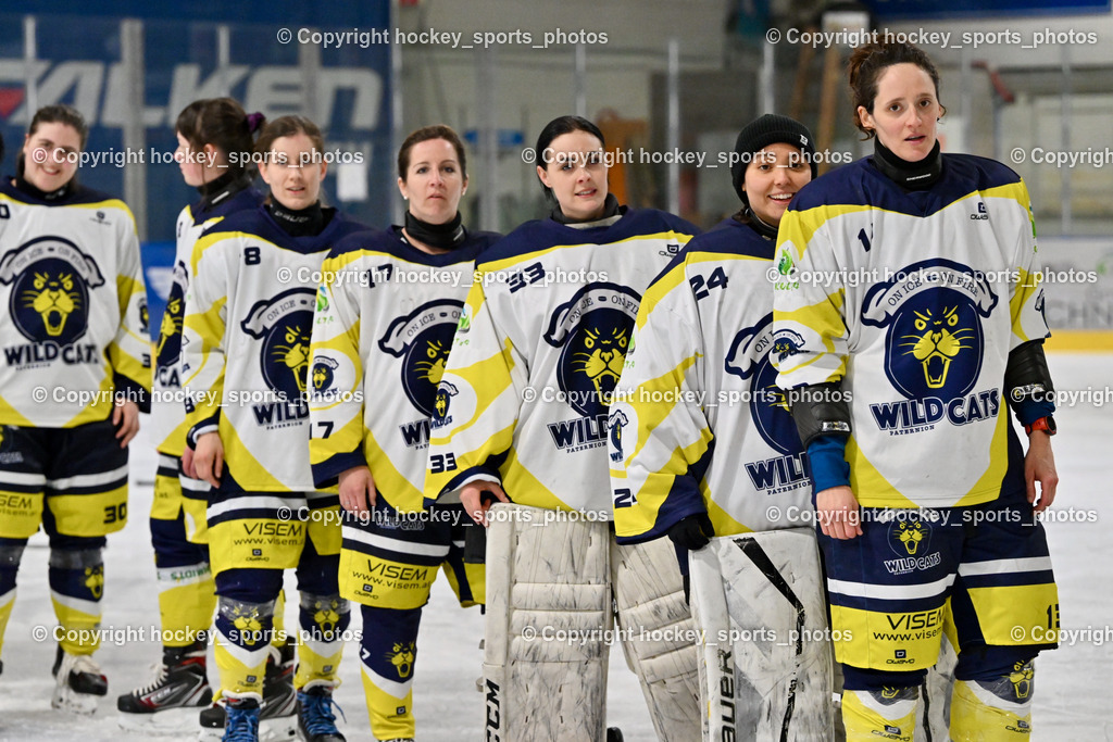 WILDCATS PATERNION & Lady Hawks Siegerehrung-Meisterfeier | #13 Stromberger Nicole WILDCATS PATERNION, #24 EisendleAlexandra Wildcats Paternion, #33 Oberauner Marianne Wildcats Paternion, #17 Kleindienst-Anton Anita Wildcats Paternion, #8 Kummer Katja WILDCATS PATERNION, Medailienübergabe, WILDCATS PATERNION &amp; Lady Hawks Siegerehrung-Meisterfeier, WILDCATS PATERNION &amp; Lady Hawks Siegerehrung-Meisterfeier am 12.03.2025 in Steindorf (Ossiachersee Halle), Austria, (Photo by Bernd Stefan)