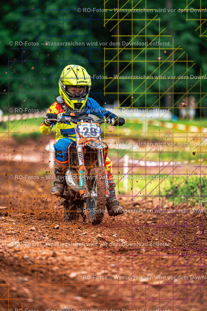 1 Lauf Schlüchtern IGE 2026-105 | Sportfotografie von RO-Fotos: Motorsport, Motocross, Enduro, Laufveranstaltungen und Triathlon. Professionelle Fotos von Sportlern und Events. - Realisiert mit Pictrs.com