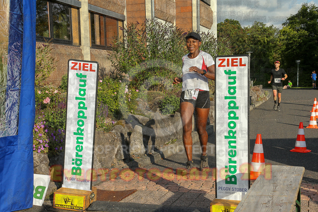 250801_1917_EX1_7510 | Sportfotografie im Rhein-Sieg Kreis, Köln, Bonn, NRW, Rheinland Pfalz, Hessen, etc. Unser Tätigkeitsfeld umfasst den Laufsport vom Volkslauf über den Marathon, Duathlon, Triathon bis zum Ultralauf wie Kölnpfad Ultra oder Schindertrail.