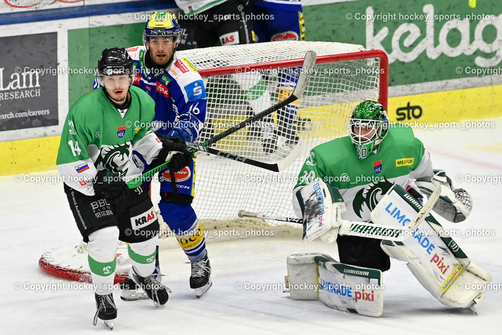 EC IDM WÄRMEPUMPEN VSV vs. Olimpija Ljubljana | #14 Jan Cosic Olimpija Ljubljana, #16 Kevin Hancock EC VSV, #30 Luka Kolin Olimpija Ljubljana, EC IDM WÄRMEPUMPEN VSV vs. Olimpija Ljubljana, EC IDM WÄRMEPUMPEN VSV vs. Olimpija Ljubljana am 01.02.2026 in Villach (Stadthalle Villach), Austria, (Photo by Bernd Stefan)