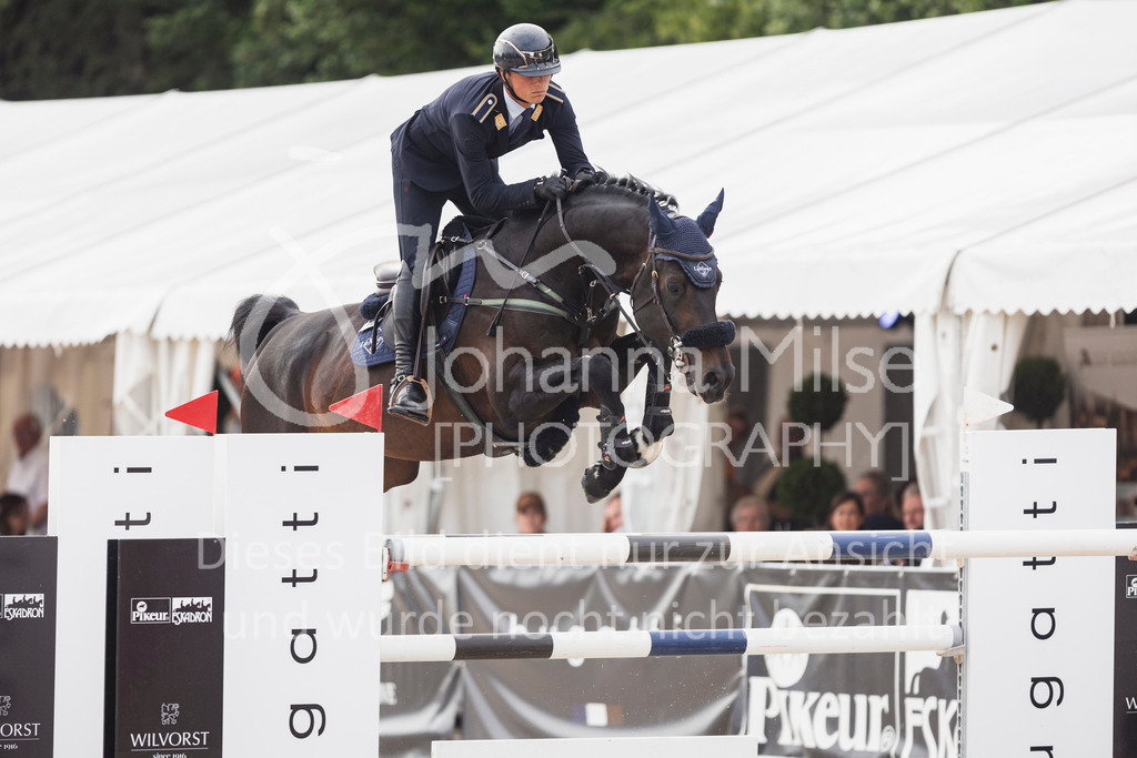 250601_MayDays_GP-583 | Deine schönsten Turniermomente als professionelle Fotos! Entdecke hochwertige Pferdesport-Fotografie im Online-Shop. Jetzt Fotos finden & bestellen!