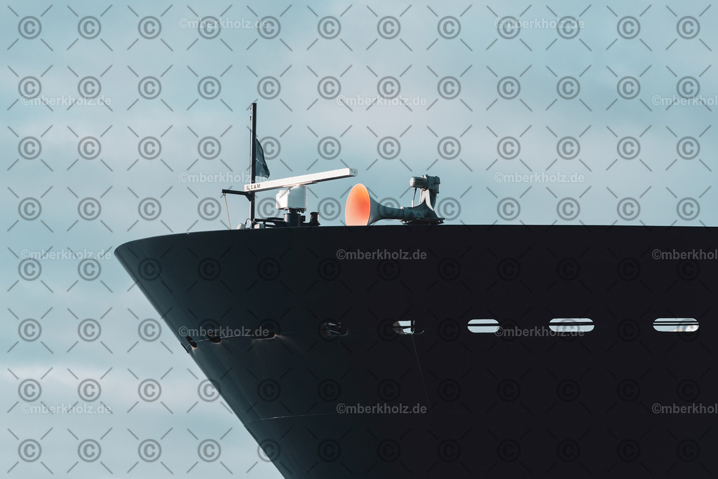 Marko_Berkholz_mberkholz_MBE4897be | "Digitaler Download"
Zeigen Sie Ihre Verbundenheit zu Rostock und Warnemünde und binden hochwertige Fotos in Ihre Unternehmenswebsite oder digitalen Präsentationen ein. Unter "Fotos für den digitalen Download" finden Sie eine große Auswahl direkt zum Download ohne Verpflichtung zum Abo.