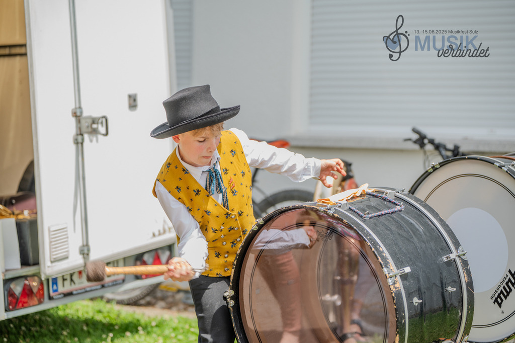 DSC_6233 | "Fussifoto.com – Ihr Ansprechpartner für hochwertige Fotografie! Entdecken Sie kreative Bilder und professionelle Dienstleistungen. Kontaktieren Sie uns für Ihre Projekte!"