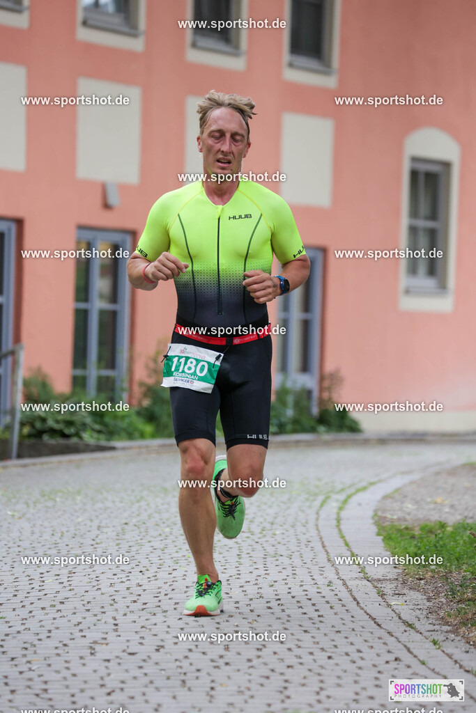 KSZ_4030 | Stadttriathlon Erding 2025. #yourpictrs #sportshot_your_pictrs @Sportshotphotography #stadttriathlonerding Copyright: www.sportshot.de