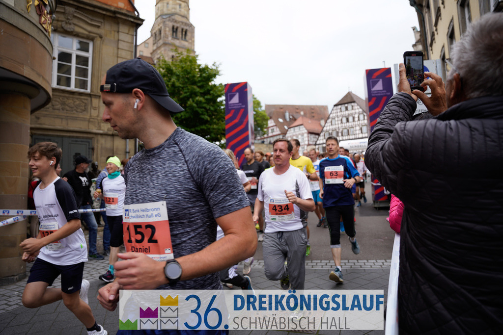 VR Bank Hauptlauf 10km | 3königslauf 2022 VR Bank Hauptlauf - Realisiert mit Pictrs.com