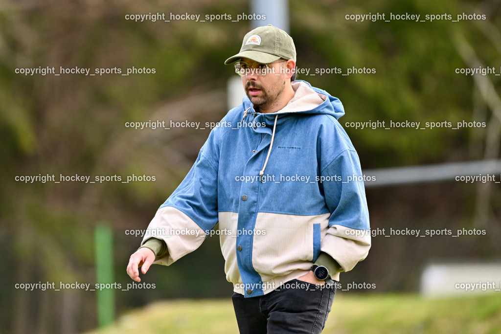 SV Arnoldstein vs. FC Union Sillian-Heinfels | Headcoach FC Sillian Matthias Hanser, SV Arnoldstein vs. FC Union Sillian-Heinfels, SV Arnoldstein vs. FC Union Sillian-Heinfels am 29.03.2026 in Arnoldstein (Waldparkstadion Arnoldstein), Austria, (Photo by Bernd Stefan)