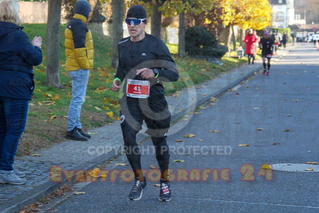 241201_1217_EV4_2061 | Sportfotografie im Rhein-Sieg Kreis, Köln, Bonn, NRW, Rheinland Pfalz, Hessen, etc. Unser Tätigkeitsfeld umfasst den Laufsport vom Volkslauf über den Marathon, Duathlon, Triathon bis zum Ultralauf wie Kölnpfad Ultra oder Schindertrail.