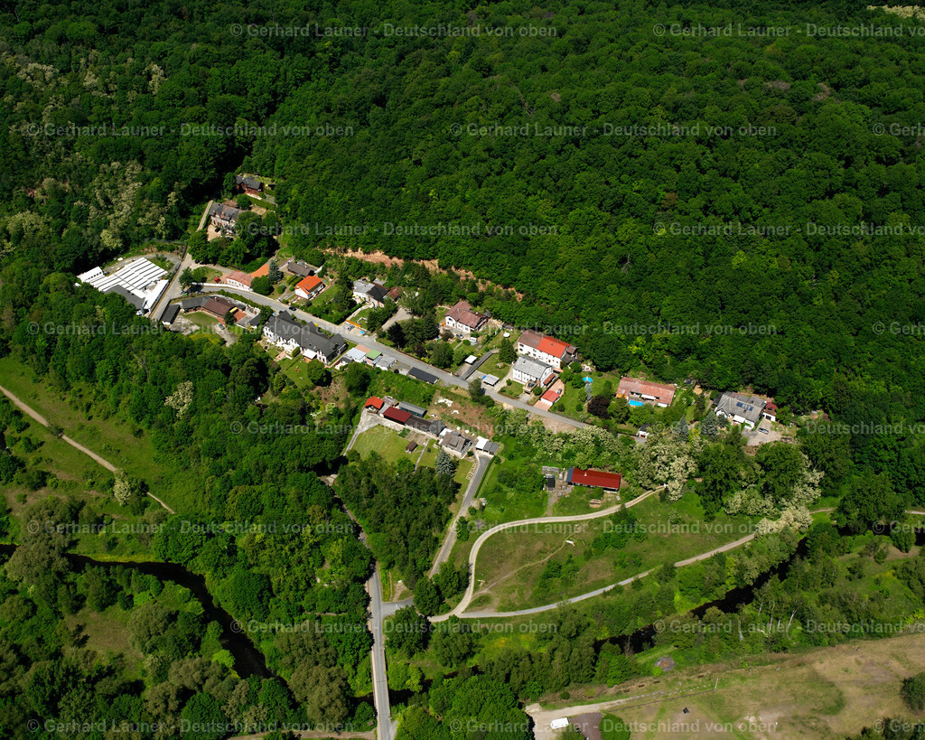2638300 | Vienenburg SCHACHT I 06.08.2006 Wohngebiet der Mehrfamilienhaussiedlung  in Schacht I im Bundesland Niedersachsen, Deutschland // Residential area of the multi-family house settlement  in Schacht I in the state Lower Saxony, Germany Foto: Gerhard Launer