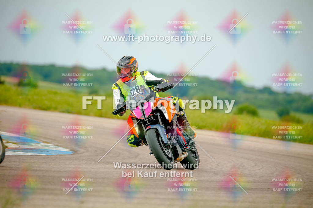 _MOT1762 | Hier findet Ihr Bilder von Touristenfahrten auf der Nürburgring Nordschleife oder von anderen Veranstaltungen die ich besucht habe. Viel Spass beim Durch Schauen 