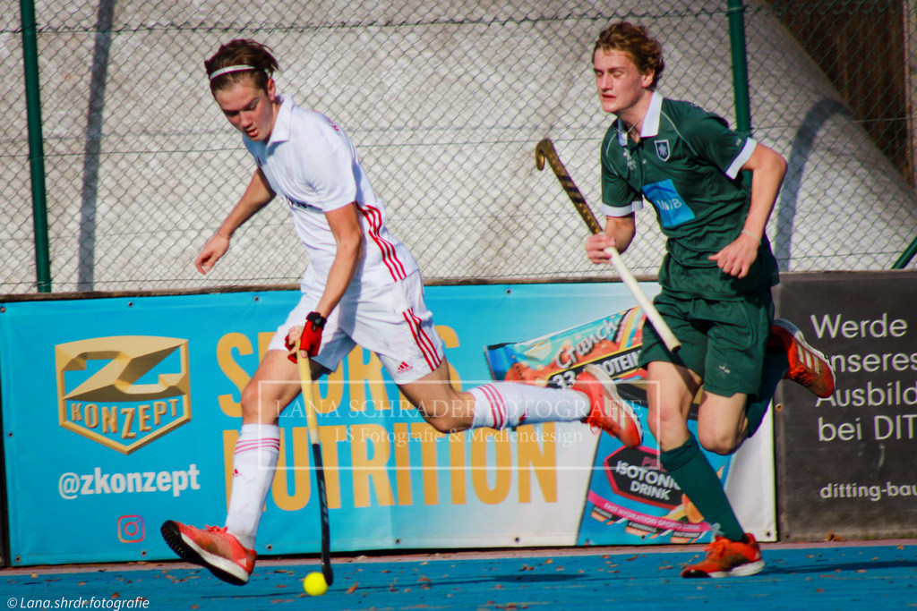 DM22 HALBFINALE RWK-HTCU 22.10.22-73 | lanaschraderfotografie - Realisiert mit Pictrs.com