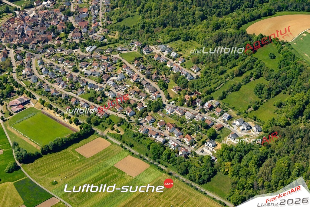 Luftaufnahme Sindringen Forchtenberg - Die Luftaufnahme wurde 2025 vom UL-Flugzeug heraus erstellt ( keine Drohne ) - Hochauflösende Luftaufnahme - für professionelle Ausdrucke geeignet. Die Geschenkidee !Mit Lizenz und Bildrechte bestellbar