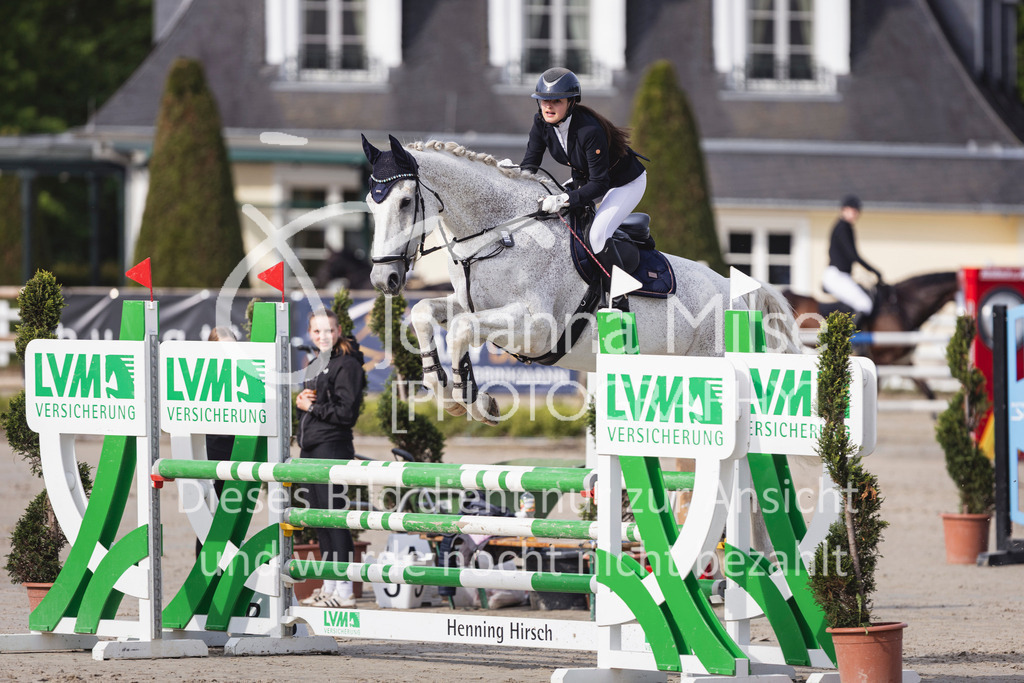 260510_PfSpTa_3_A2-Spr-307 | Deine schönsten Turniermomente als professionelle Fotos! Entdecke hochwertige Pferdesport-Fotografie im Online-Shop. Jetzt Fotos finden & bestellen!