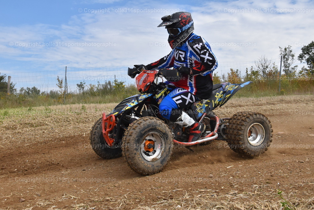 DSC_0733 | Sportfotografie , Motorsport, Motoross, Reitsport, Mointainbike, Enduro,
Landschaft , Outdoor, Eventfotografie, Landschaft, Bilder online bestellen - Realisiert mit Pictrs.com