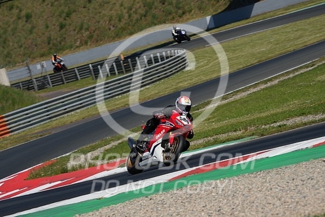 2025_05_12_PBK_16555 | Sportfotografie; SlowMotion; Video; Rennstrecke; Hafeneger; Speer; Racing; RSE; BMW; CBO; Trackday; Motorsportarena; Hockenheimring; Brno; Most; Barcelona; Valencia