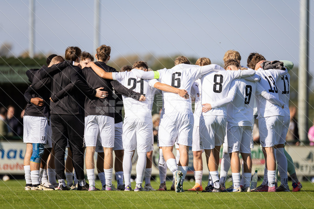 20251003_Picselweb-Fotografie_1R3_0315 | DFB Pokal 2. Runde, JFV A/O/B/H/H - SV Stuttgarter Kickers, Foto: Jörg Struwe - picselweb.de - Realisiert mit Pictrs.com