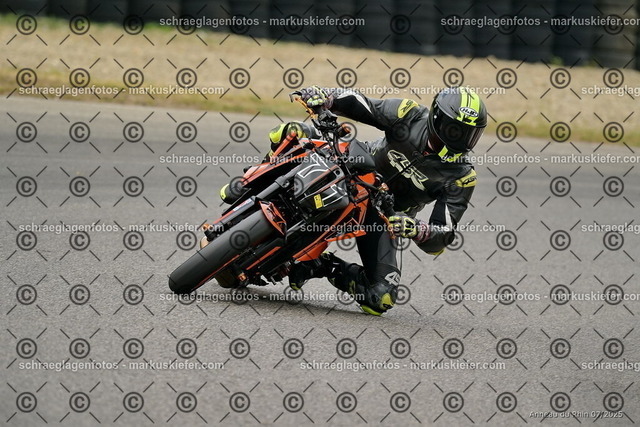 25bt05-0994 | markuskiefer.com - Realisiert mit Pictrs.com