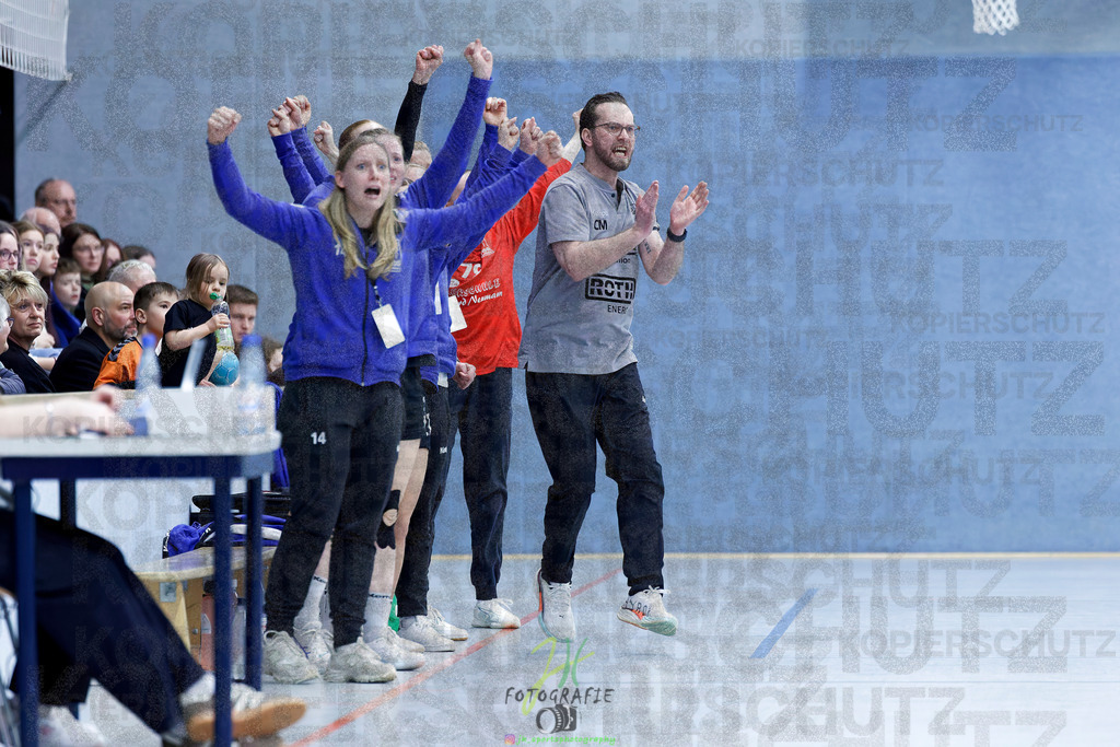 Handball Frauen Oberliga Mitte, HSG Eibelshausen/Ewersbach - HSG Lumdatal | Handball Frauen Oberliga Mitte, HSG Eibelshausen/Ewersbach - HSG Lumdatal am 21.02.2026 in Dietzhölztal-Steinbrücken (Sporthalle am Hammerweiher)Photo © 2026 - Jörg Heinrich - Realisiert mit Pictrs.com